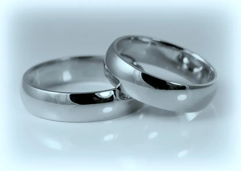 Klasické obrúčky 5 mm biele zlato polguľaté