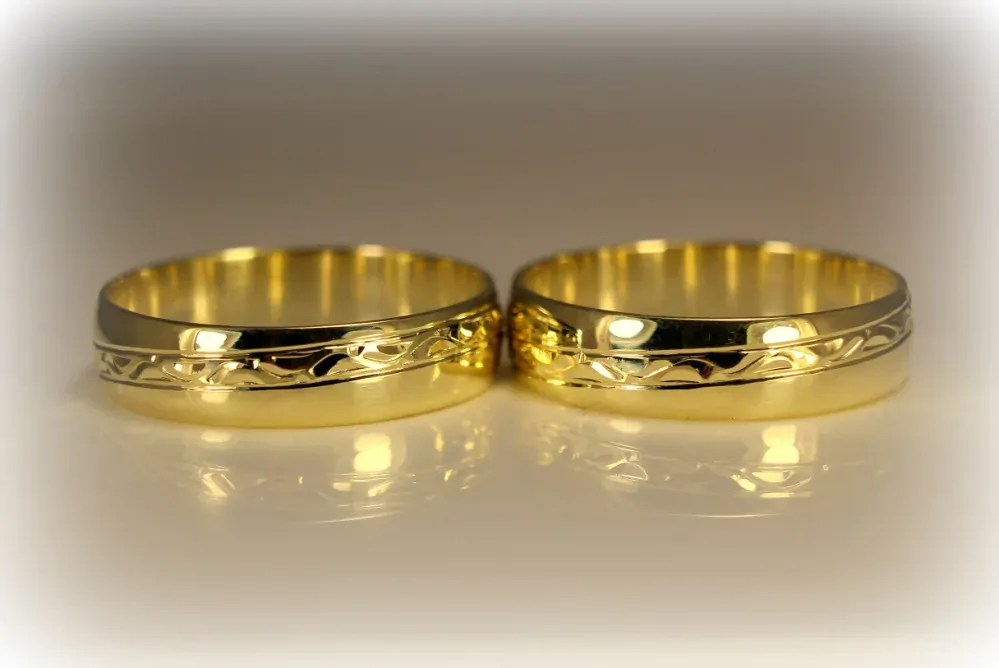 Svadobné obrúčky žlté zlato 14K 049
