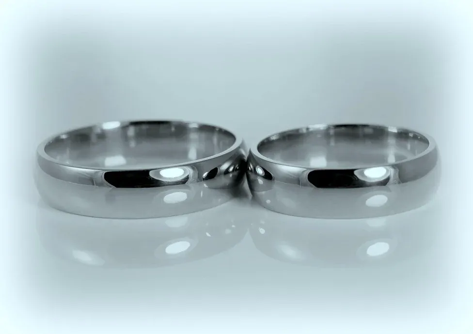 Klasické obrúčky 5 mm biele zlato polguľaté