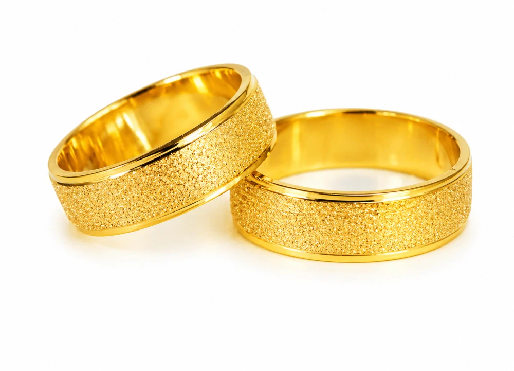 Svadobné obrúčky žlté zlato 14 K 042